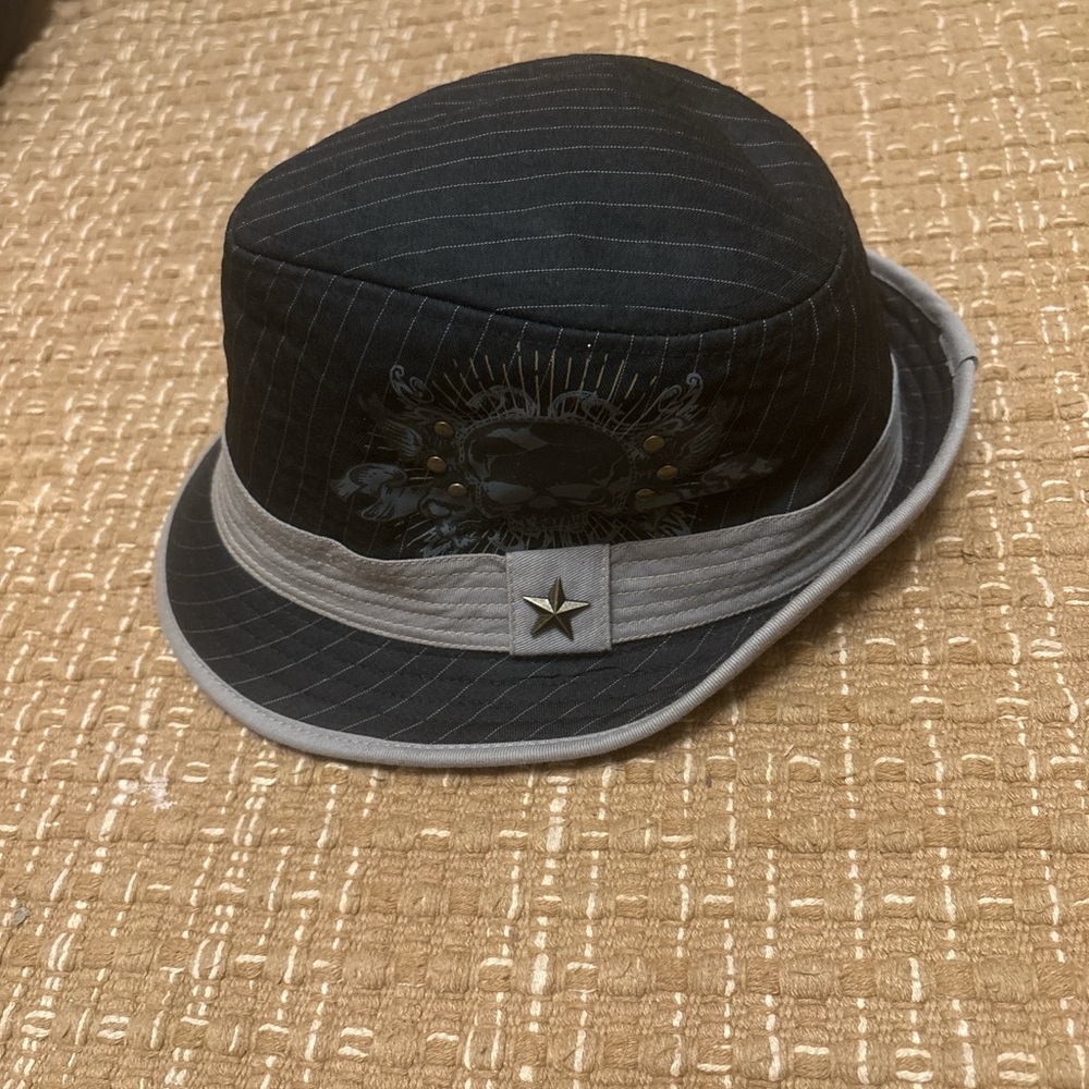 Granule Black Fedora with Gray Accents
